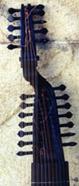 Les instruments bizarres (7) : archiluths, thorbes et chitarones